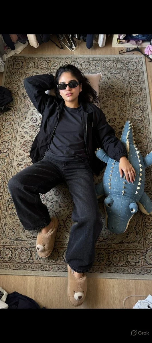 A Day in Denim: Chill Vibes and Cozy Moments