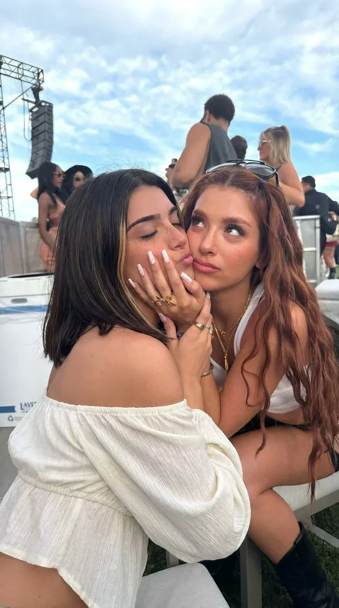 Candid Moments at the Festival