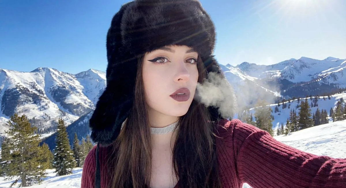 Chic Frost: Winter Glam in the Alps