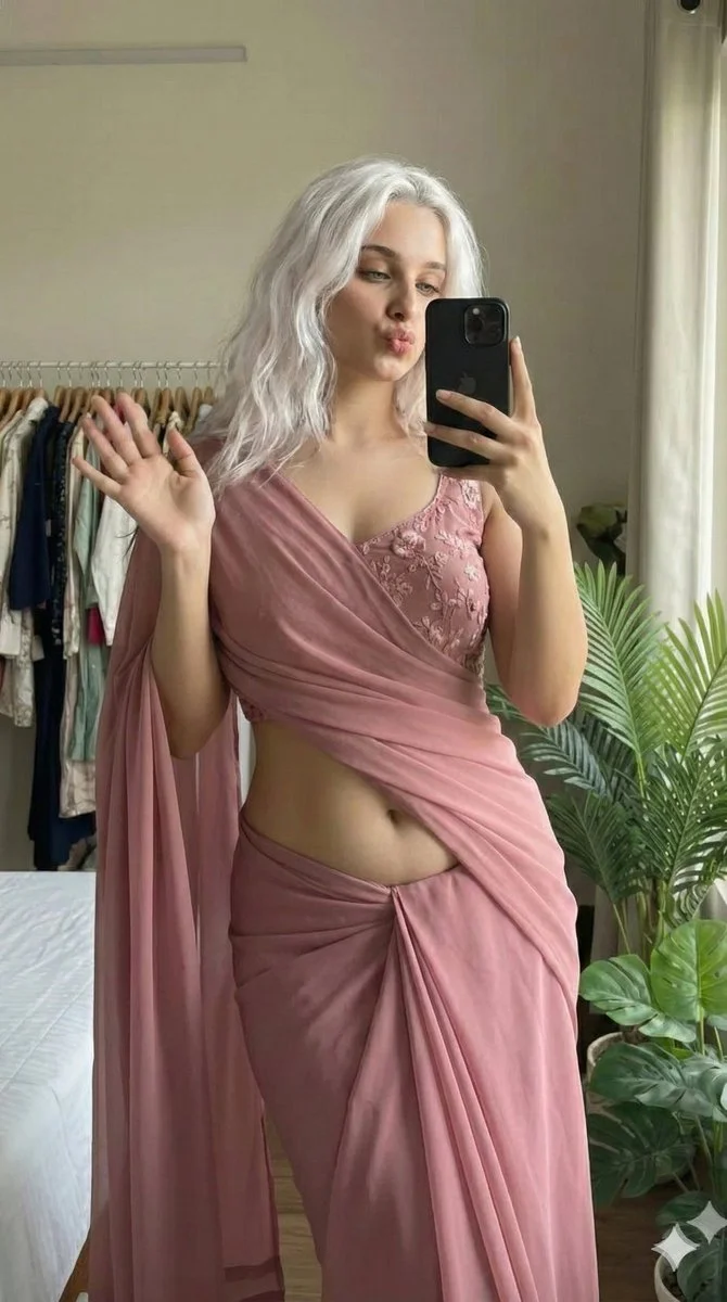 Chic Reflections: Modern Indian Elegance