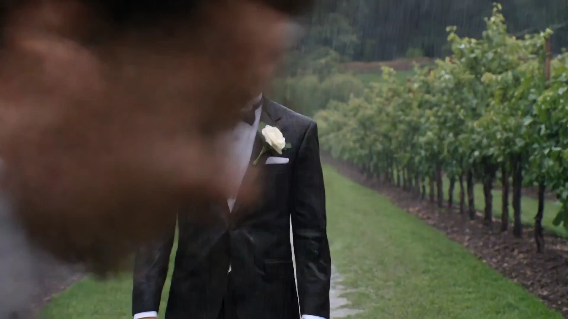 A Wedding in the Rain: Love That Defies the Downpour