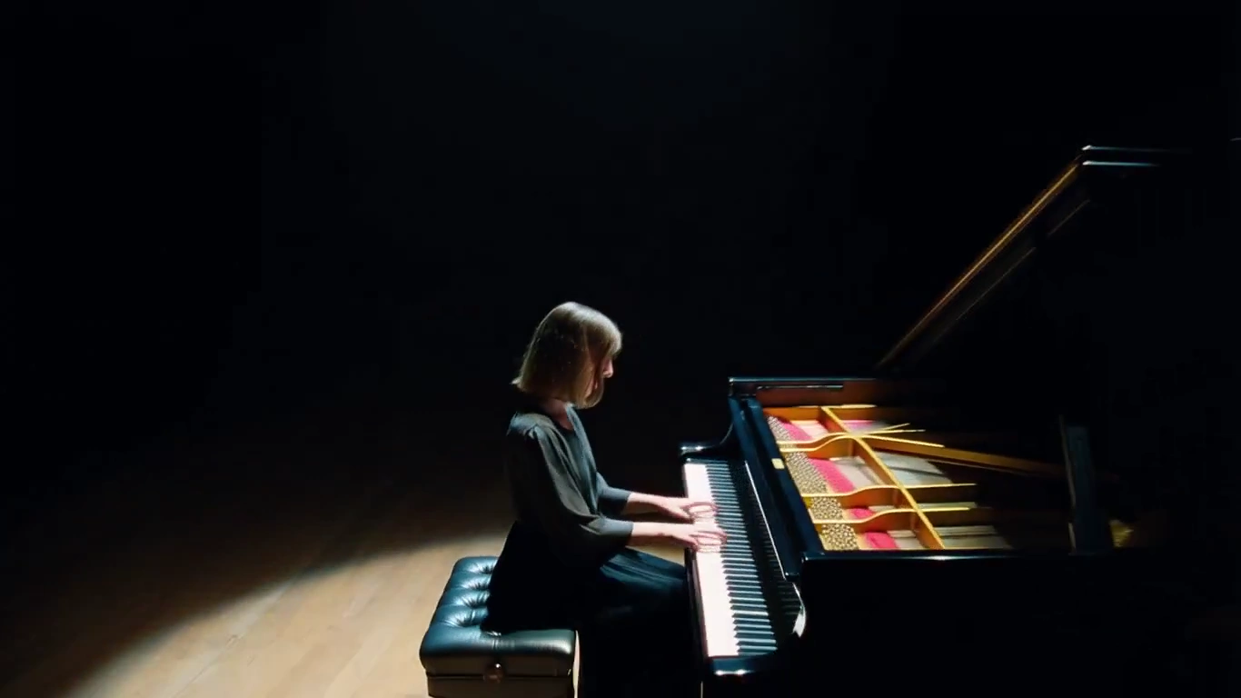 Silent Performance in an Empty Theater