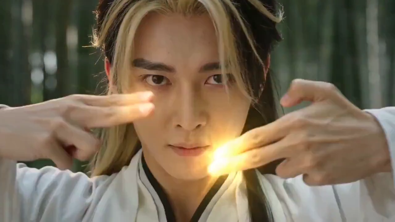 Exorcism Ritual: Gold Dragon Ascends from the Taoist Priest