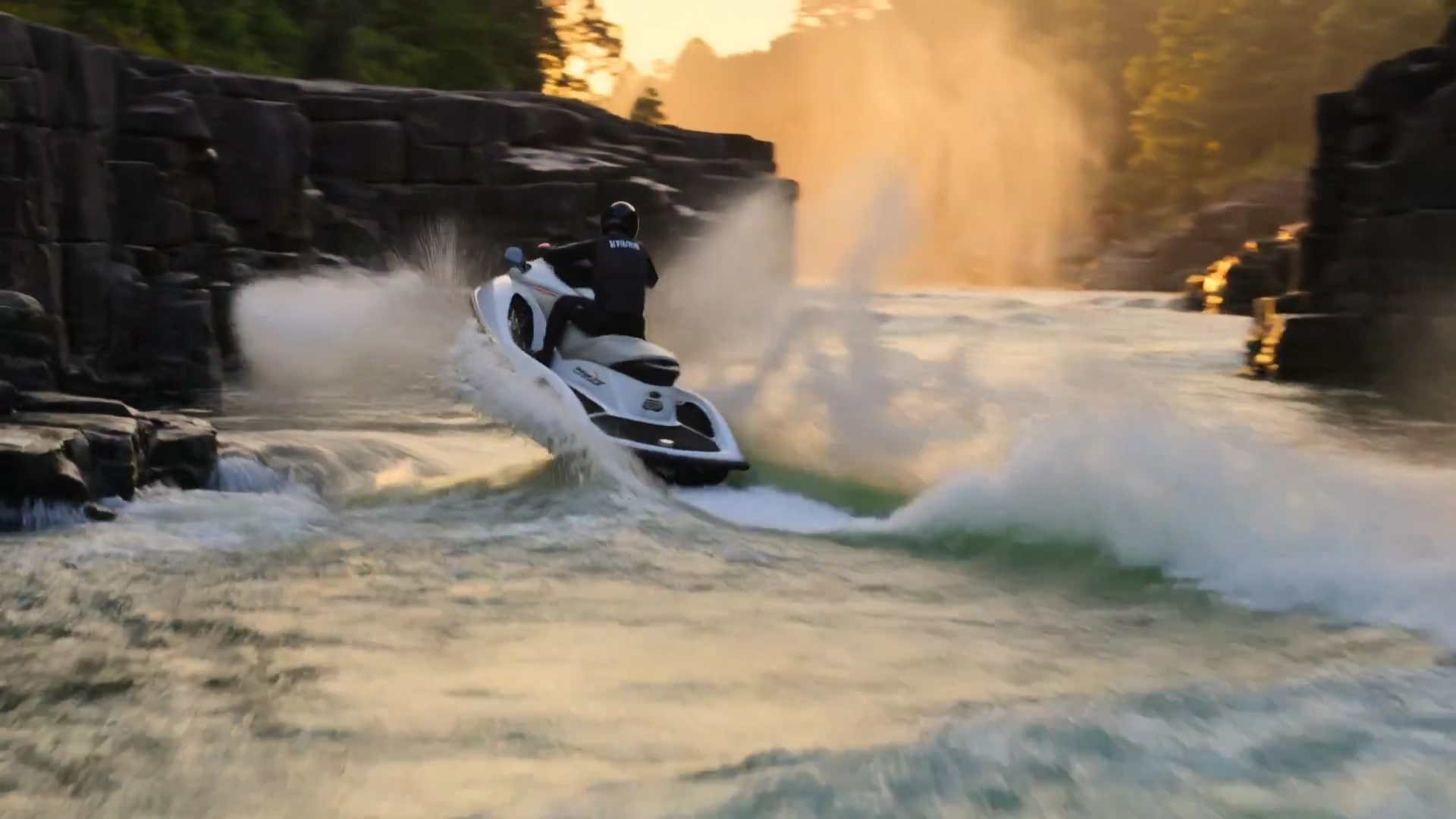 Sunrise Rapids Pursuit on Yamaha GP1800R SuperJet