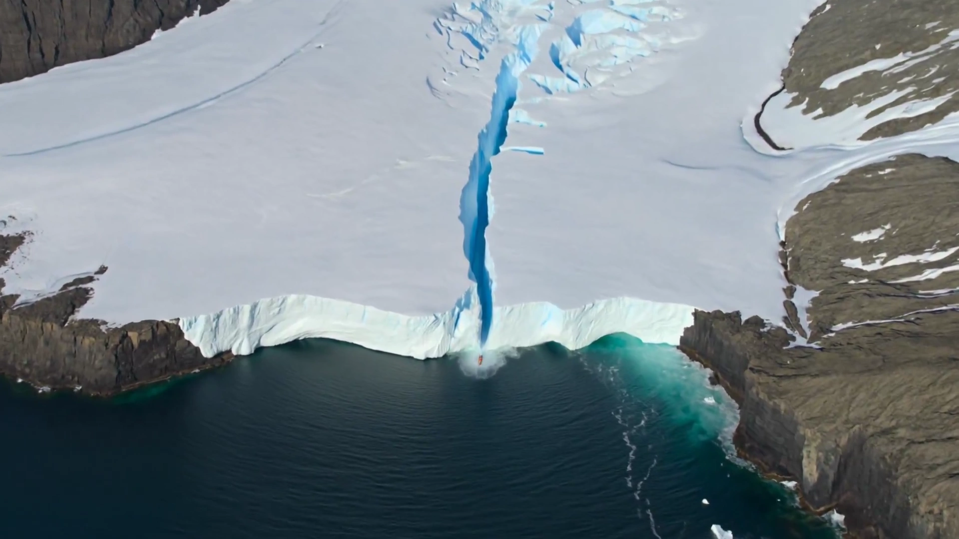 Chasing the Surge: Vessel Flees Towering Ice Wall Wave