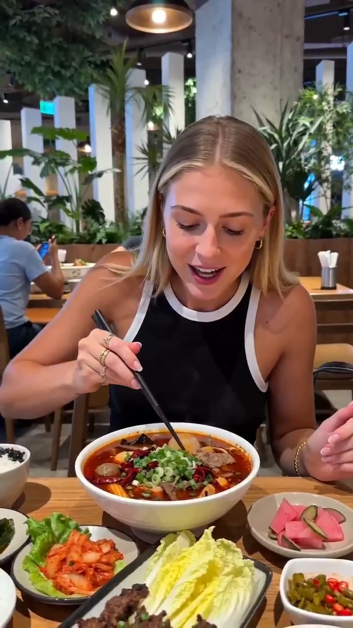 Savoring Mala Tang: Up-Close Taste Highlights