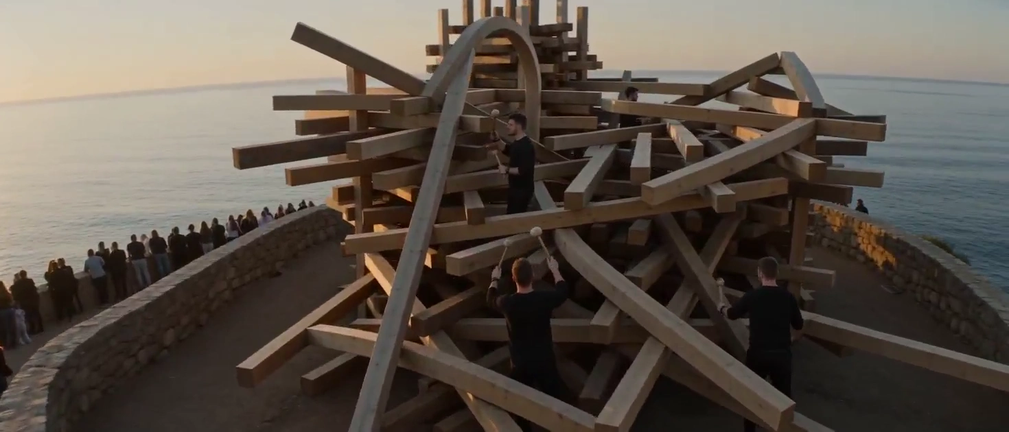 Tuned to the Coast: A Sculptural Melody in the Sunset