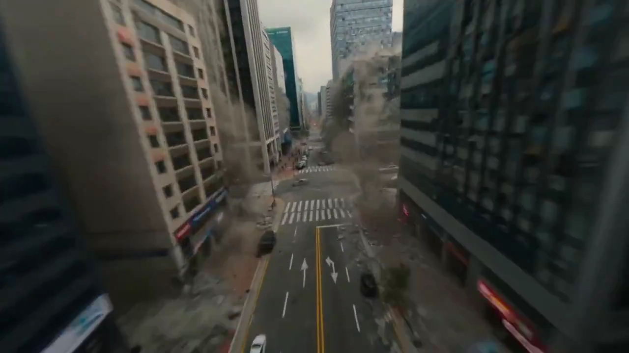 FPV Mayhem: High-Speed Escape Through Collapsing Streets