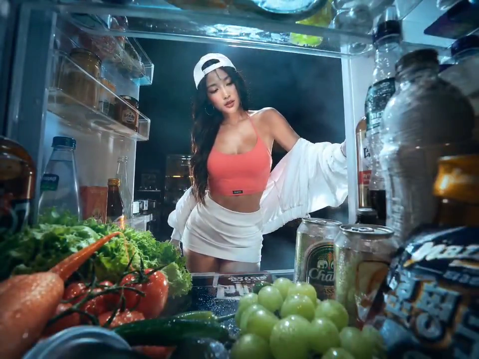 Luxurious Cinematic Ad Captures Fresh Produce from Inside a Fridge