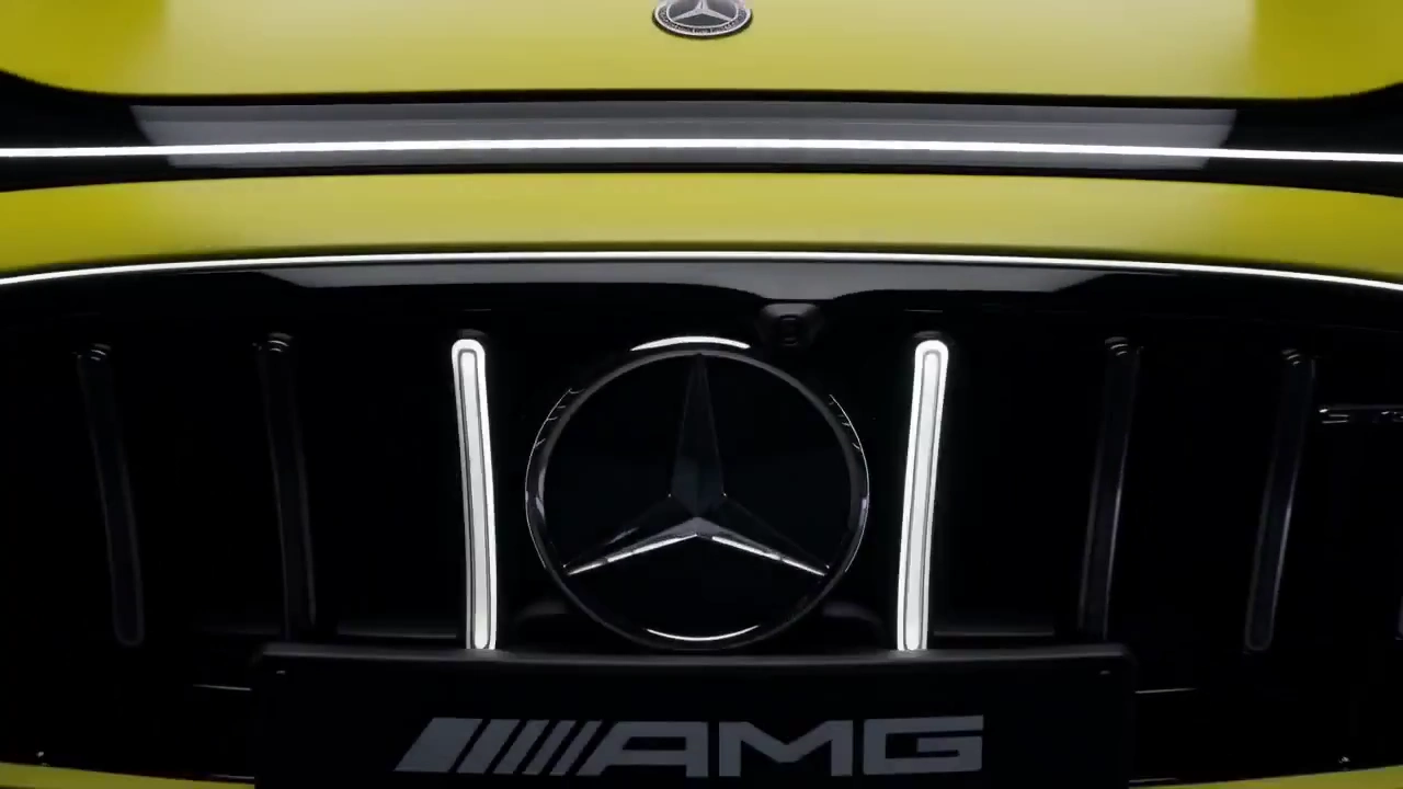 High-Speed Luxury Car Ad Uses Quick Cuts and Neon Lights