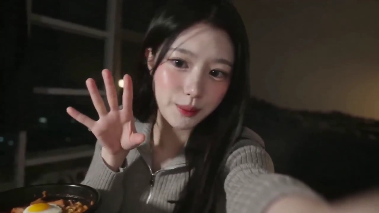 Late-Night Noodle ASMR: Dewy Skin, Soft Sighs, and Shaky Frames