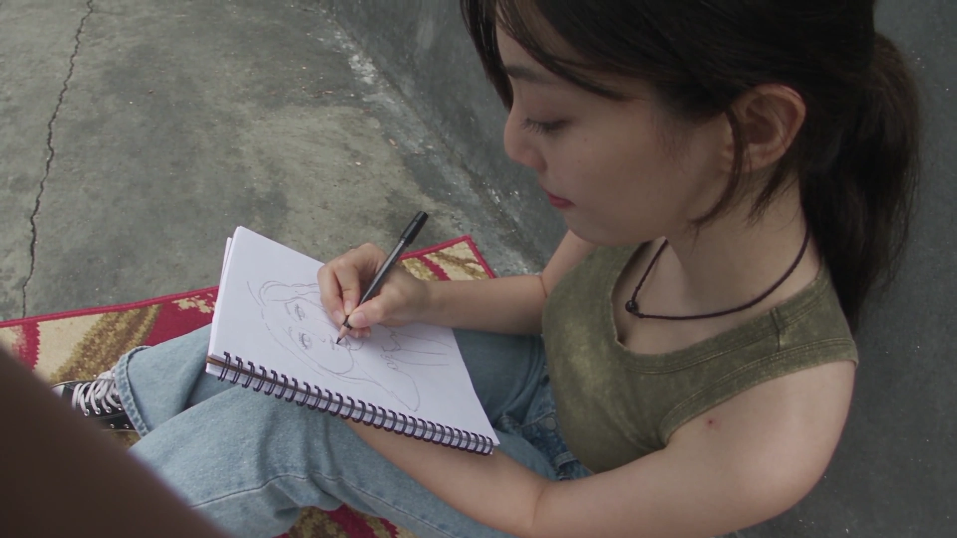 Handheld DV Captures a Girl's Simple Moments in a Sunlit Lane