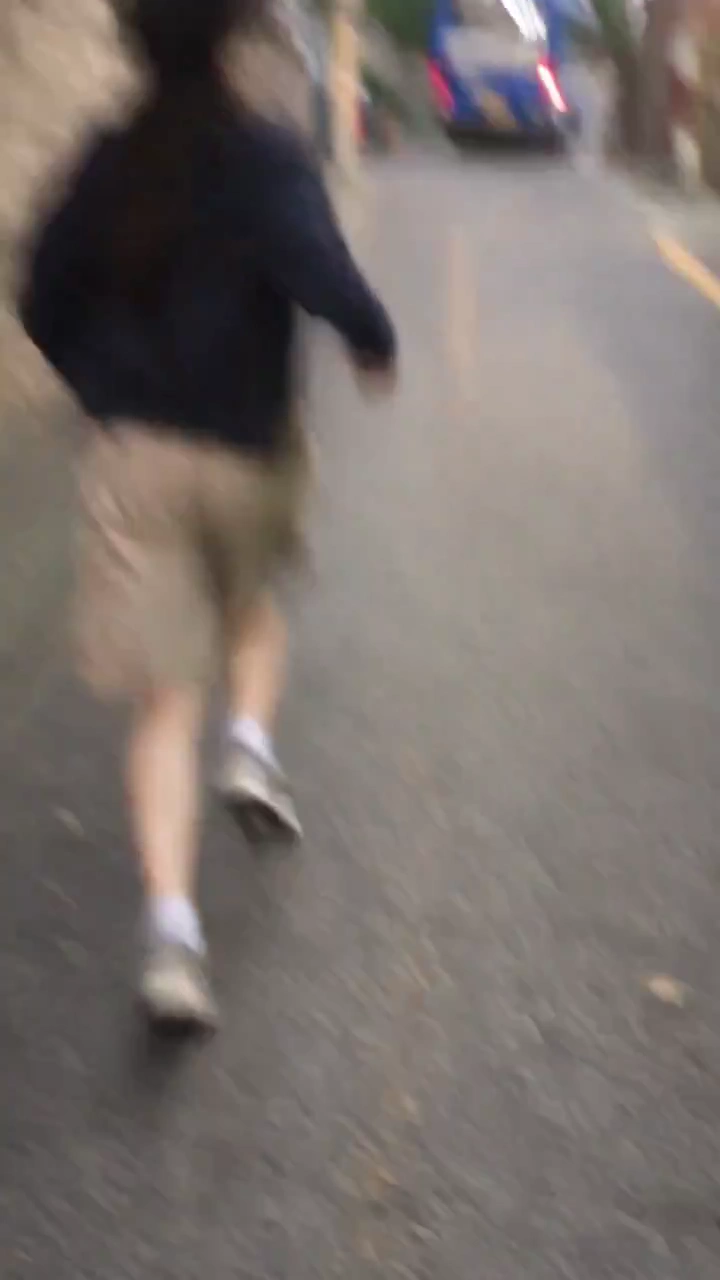 Friends Chase Bus and Walk Home Through Old Seoul