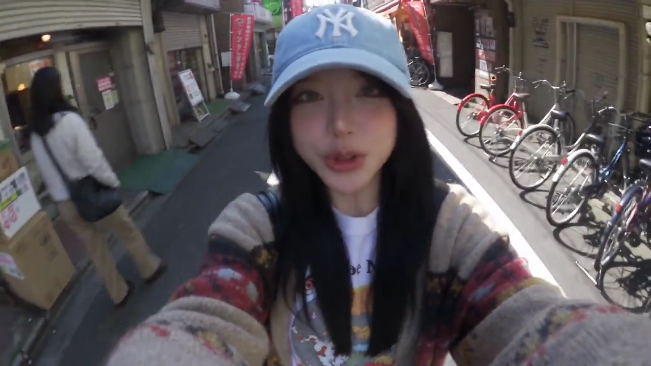 Korean-Chinese Girl Explores Busy City Street With Old Phone Camera