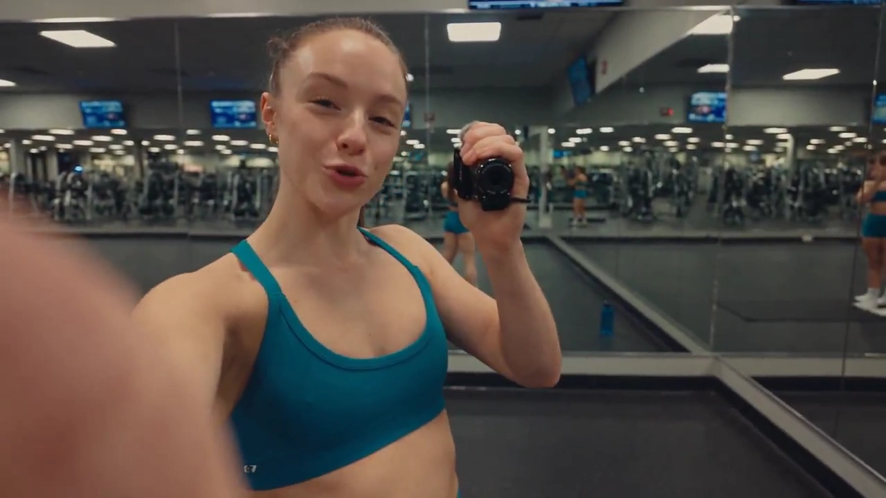 Funny Home Workout Video Shows Cristal's Abs Routine and Comedic Commentary