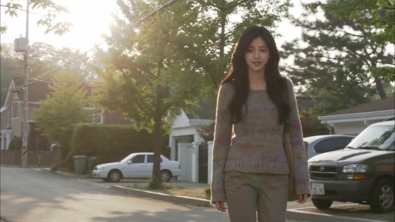 MiniDV Home Video Captures Her Gentle Dandelion Wish in Golden Light