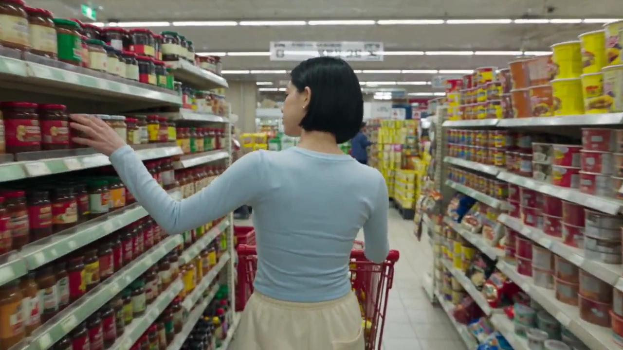 Pastel Blue Pajamas Turn Seoul Aisle Into Slapstick Revenge Arena