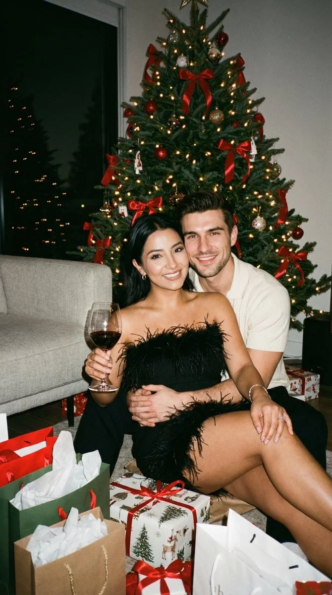 Cozy Christmas Love: A Candid Moment