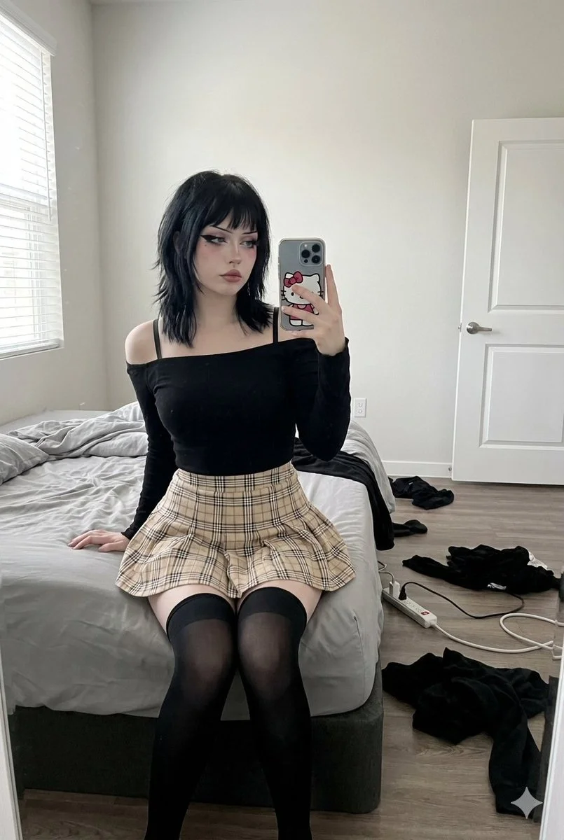E-Girl Elegance: A Mirror Selfie Moment