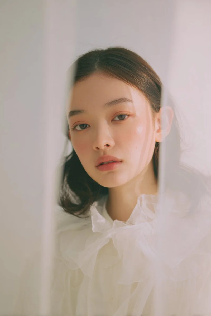 Ethereal Beauty: A Dreamy, Romantic Portrait