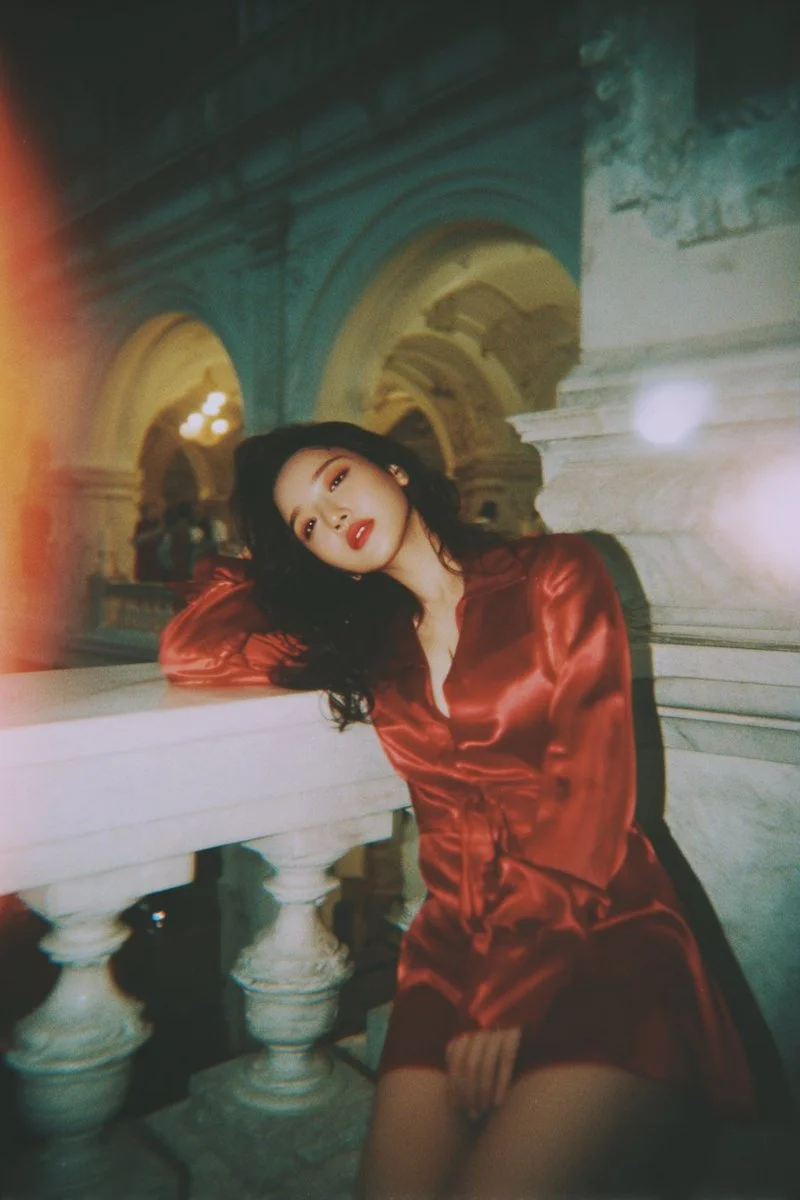 Ethereal Elegance: K-Pop in a Grand Museum