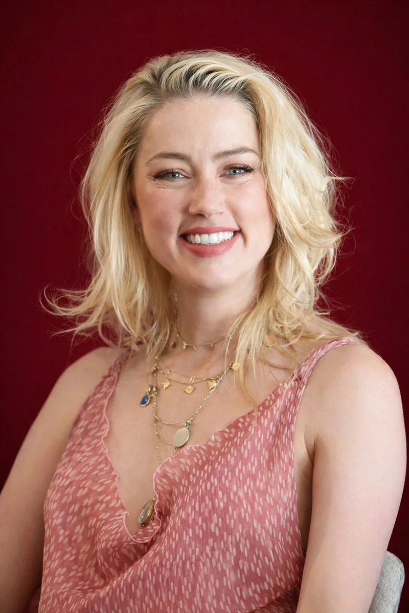 Gentle Charm: Amber Heard in Soft Elegance