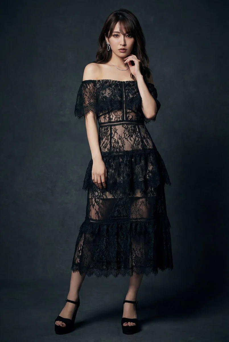 Lace and Allure: A Glamorous Idol Portrait