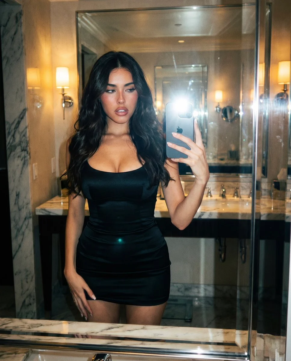 Late-Night Glam: Madison's Mirror Selfie