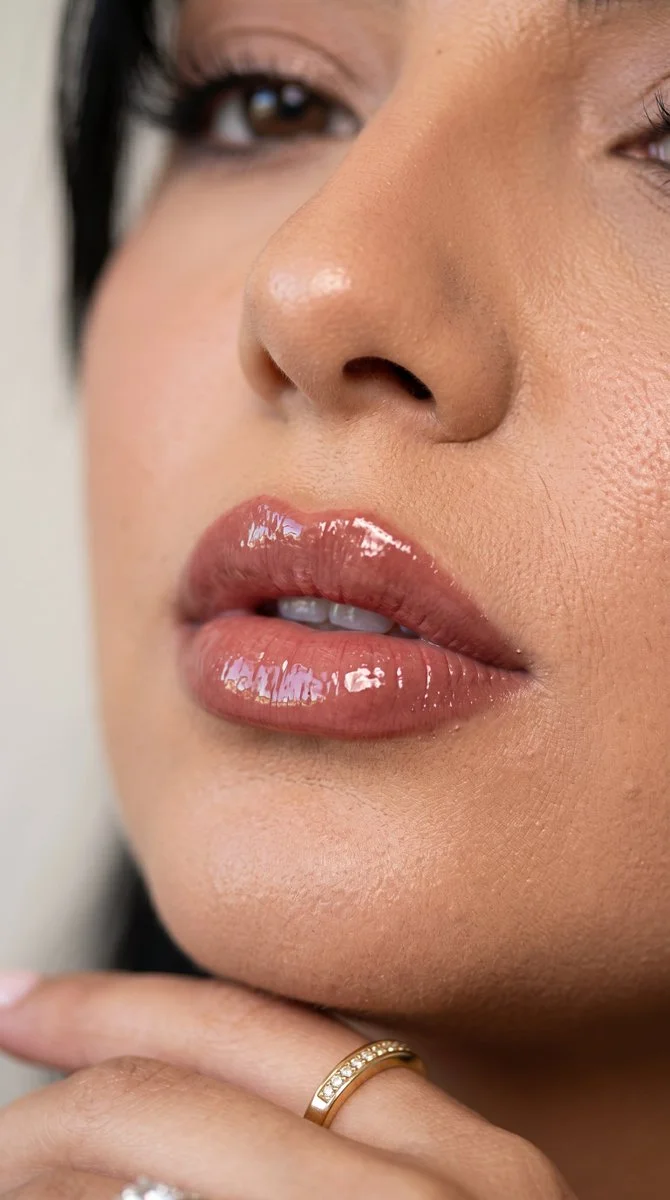 Macro Elegance: Glossy Lips in Ultra-High Definition