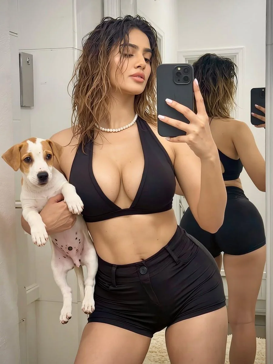 Mirror Moments: Pup & Pose