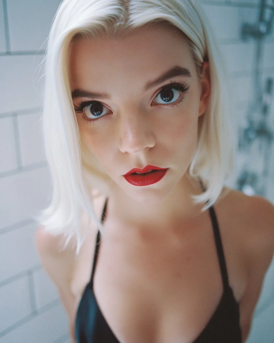 Moody Minimalist Portrait in Porcelain Setting