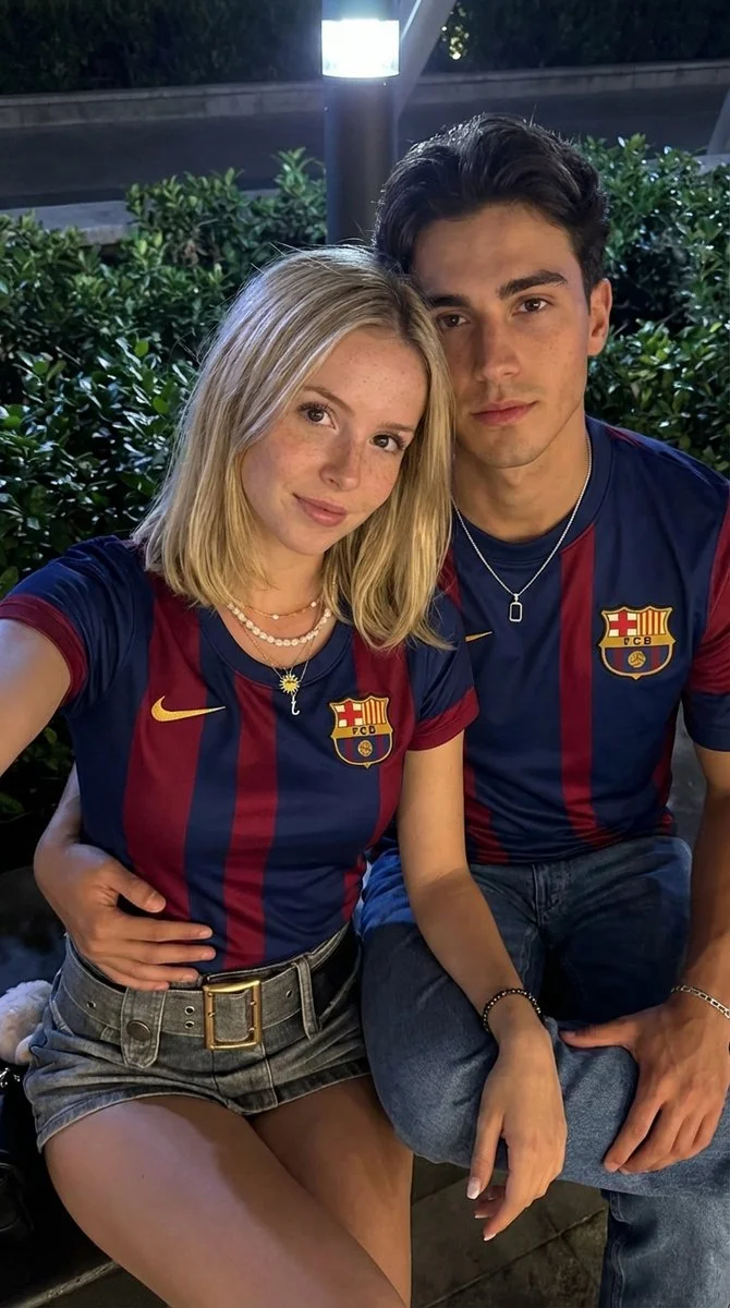 Nighttime Duo in Barcelona Stripes