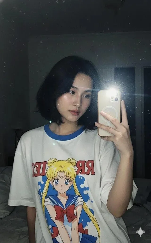 Nostalgic Glow: A Modern Take on 90s Vibes