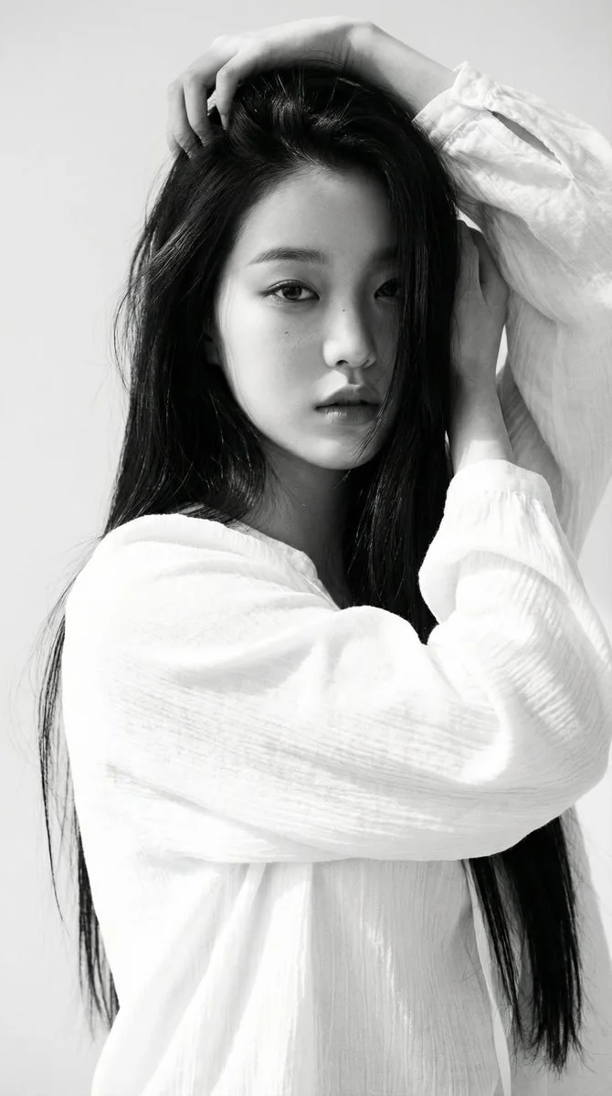 Serene Elegance in Natural Light