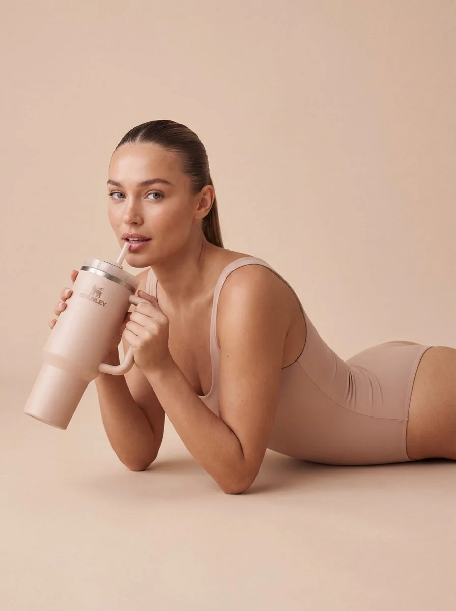 Sip in Style: The Ultimate Hydration Look