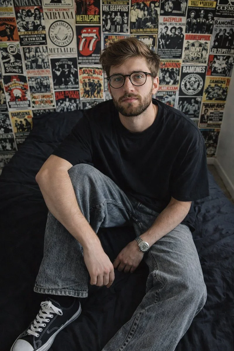 Urban Style and Retro Vibes in a Poster-Clad Room