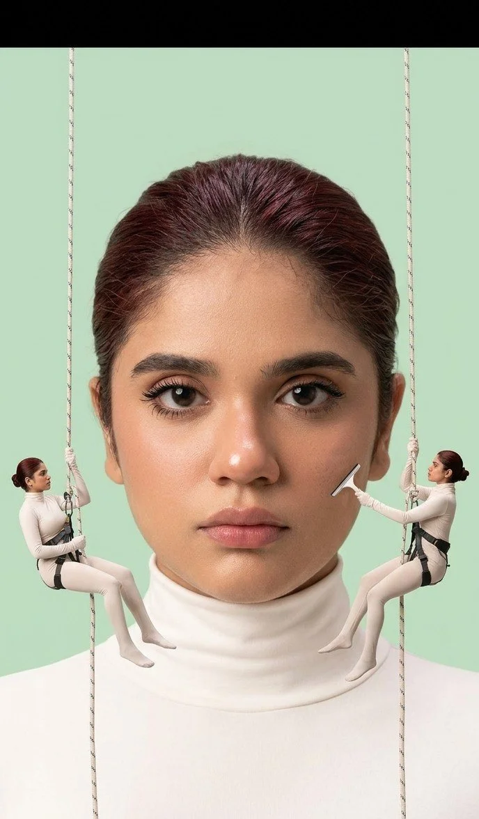 Woman's giant face gets polished by tiny identical climbers